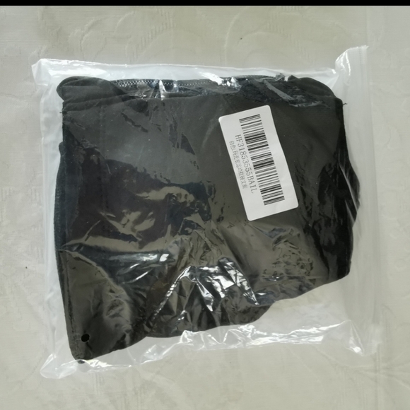 Black Front Zipper Sports Bra Size L - Picture 4 of 7